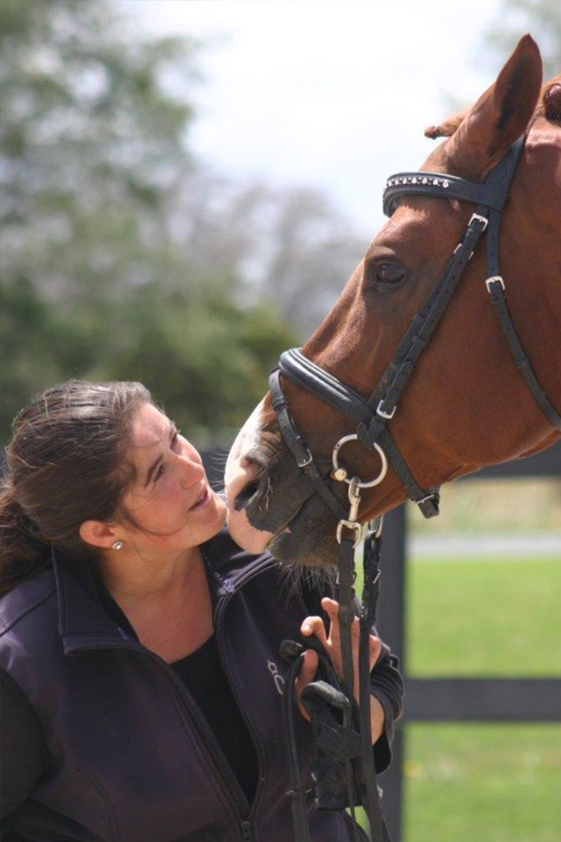 Carlton Performance Horses - Meet the Team - Jade Woodhead - Butler